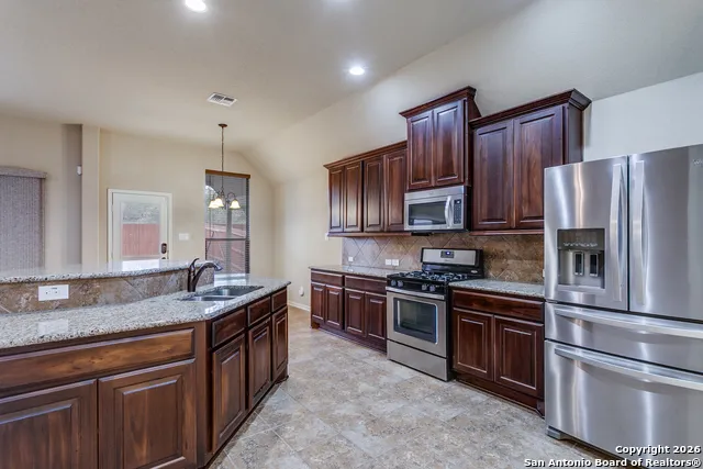 5038 Segovia Way San Antonio, TX 78253