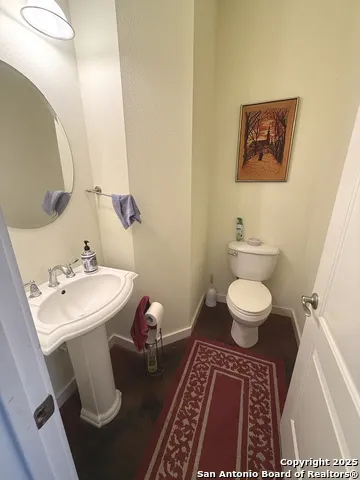 972 Pebble Beach Lakehills, TX 78063
