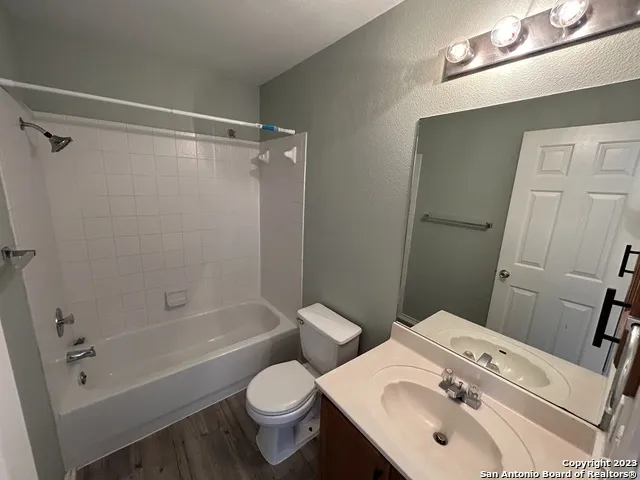 166 Red Hawk Rdg San Antonio, TX 78258