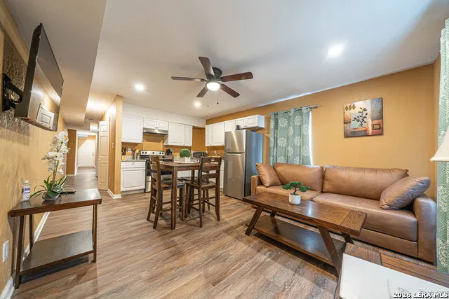 422 Gulf San Antonio, TX 78202