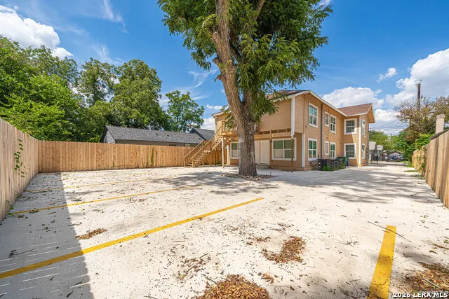 422 Gulf San Antonio, TX 78202