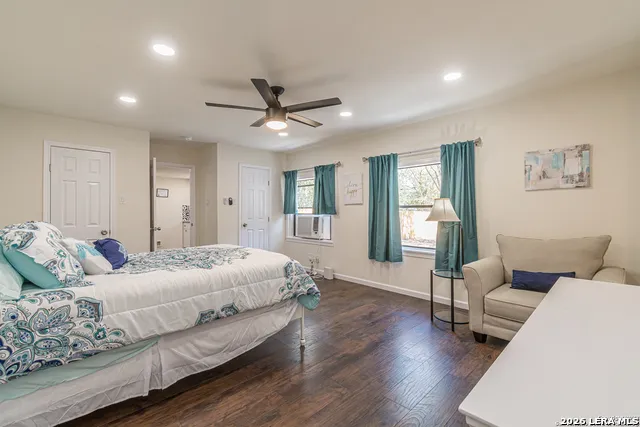 207 Hermine Blvd Unit 2 San Antonio, TX 78212