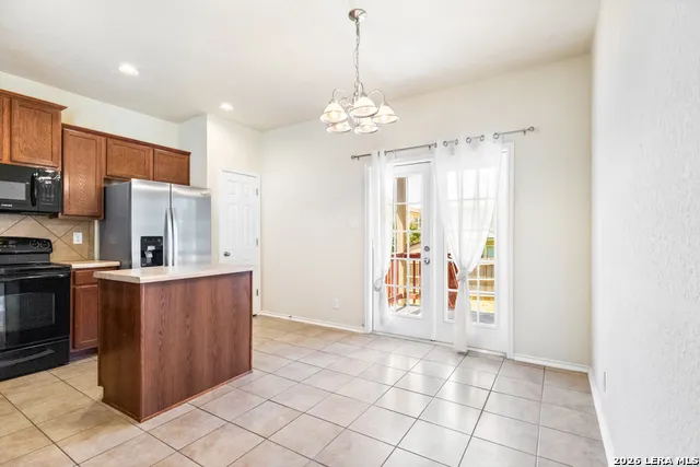 12206 Dewitt Way San Antonio, TX 78253
