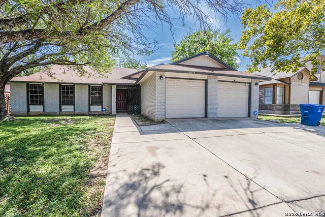 5275 Meadow Rise Unit 5275 San Antonio, TX 78250