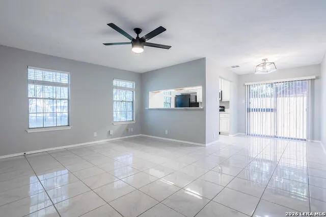 5275 Meadow Rise Unit 5275 San Antonio, TX 78250