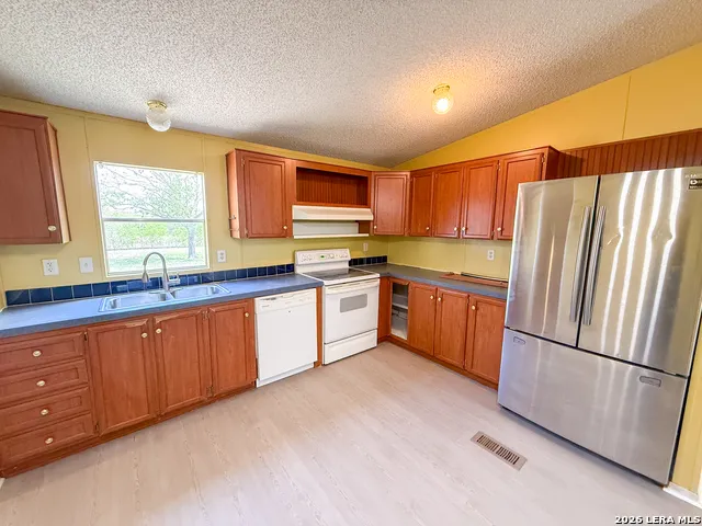4506 Legend Falls San Antonio, TX 78253