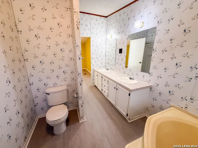 4506 Legend Falls San Antonio, TX 78253