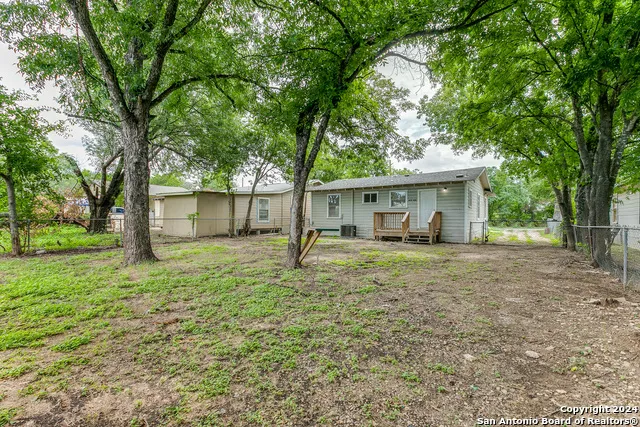 1731 ESCALON AVE San Antonio, TX 78221
