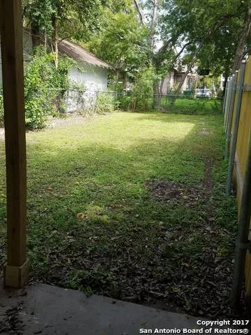 826 E ERIE AVE Unit A San Antonio, TX 78212