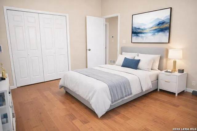 8642 fredericksburg Unit 406 San Antonio, TX 78240