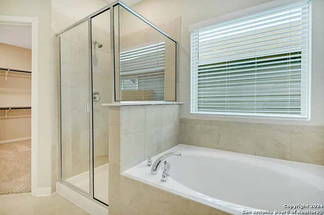 1247 Meyers Mdw New Braunfels, TX 78130
