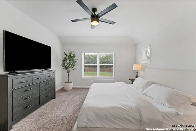 4323 W Vasquez Cir Converse, TX 78109