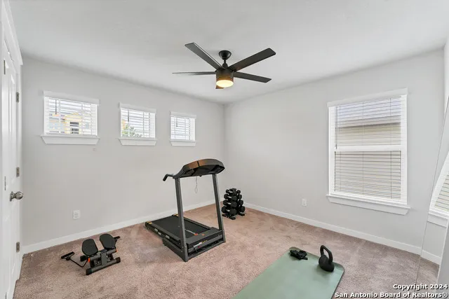 4323 W Vasquez Cir Converse, TX 78109