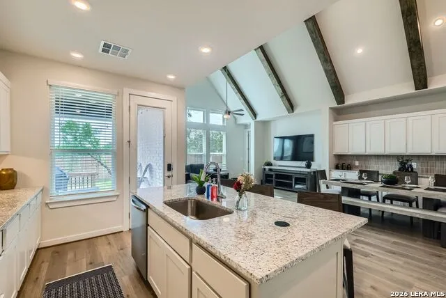 10710 SALEH COR San Antonio, TX 78224