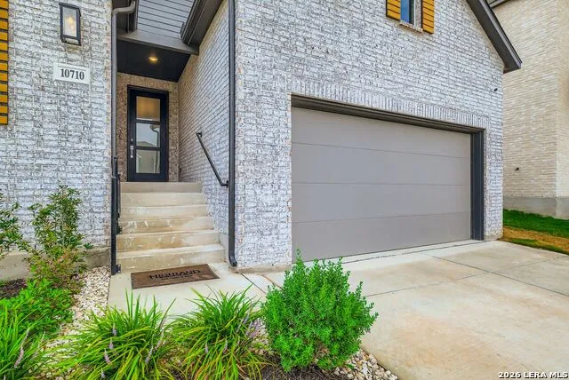 10710 SALEH COR San Antonio, TX 78224