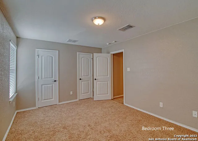 1997 BRANDYWINE DR New Braunfels, TX 78130