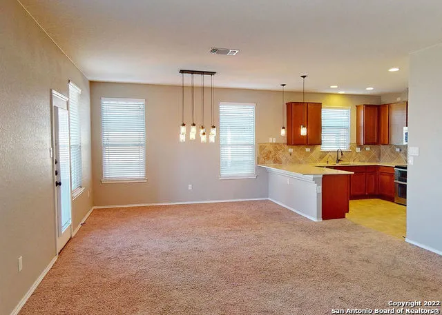 1997 BRANDYWINE DR New Braunfels, TX 78130