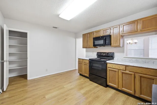 2713 LOCKWOOD LN Schertz, TX 78154
