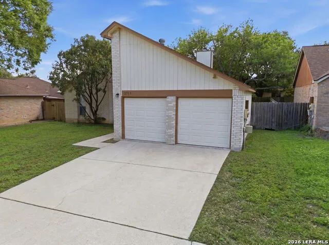 2713 LOCKWOOD LN Schertz, TX 78154