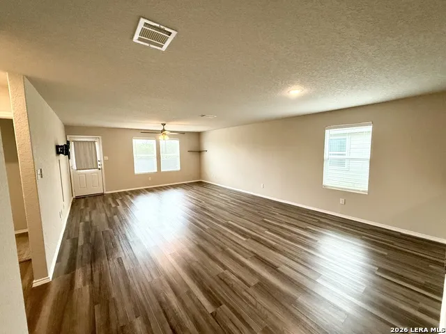 10310 Waverunner Converse, TX 78109