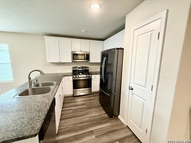 10310 Waverunner Converse, TX 78109