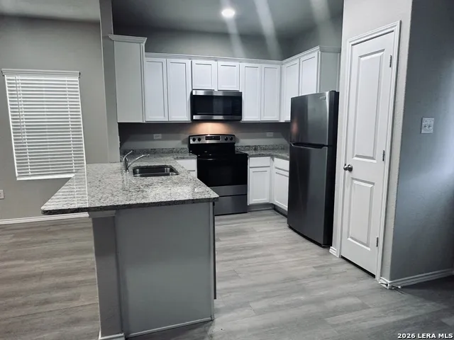 7356 MISTY RIDGE DR Unit 7 Converse, TX 78109