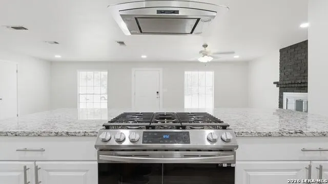 7211 Glen Hvn San Antonio, TX 78239