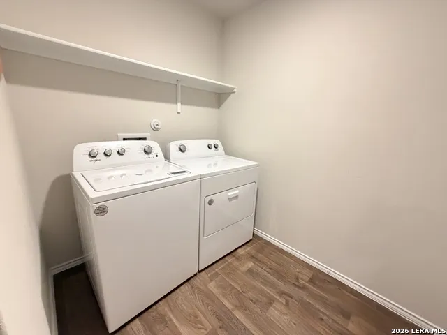2807 Wentwood San Antonio, TX 78245