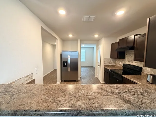 2807 Wentwood San Antonio, TX 78245