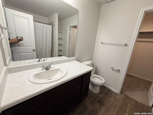 2807 Wentwood San Antonio, TX 78245
