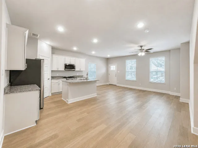 7220 Magnolia Creek Unit 101 San Antonio, TX 78252