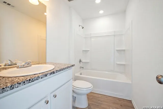5463 Calton Bnd San Antonio, TX 78253