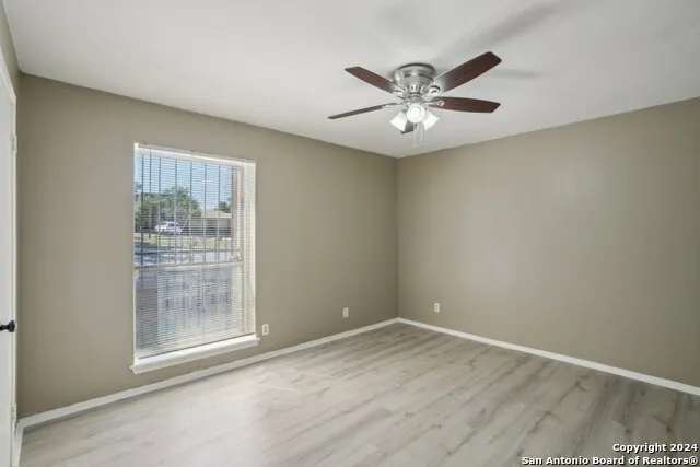 5023 CONCORD RDG San Antonio, TX 78228