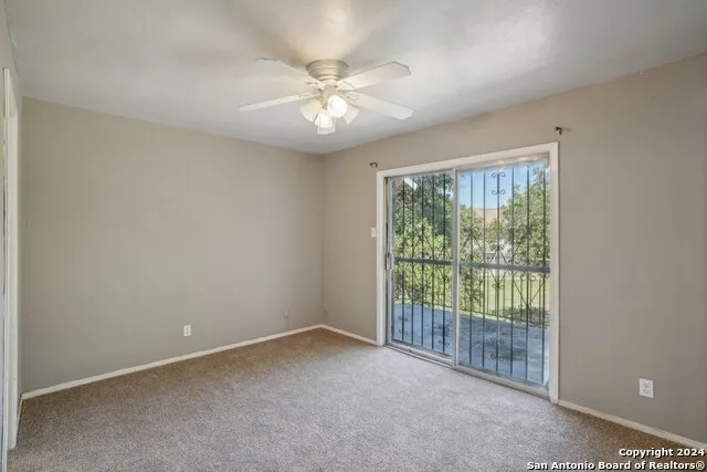 5023 CONCORD RDG San Antonio, TX 78228