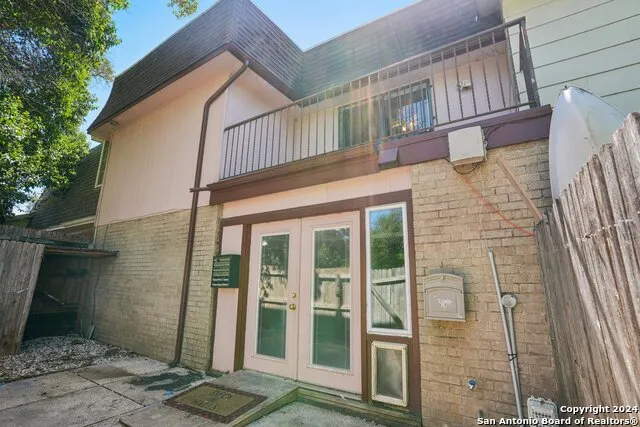5023 CONCORD RDG San Antonio, TX 78228