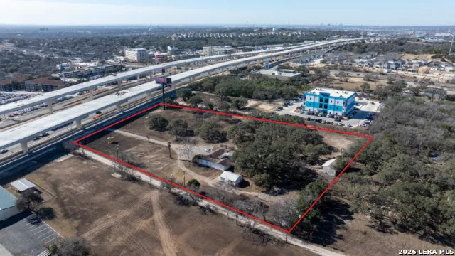12995 Interstate 35 Live Oak, TX 78233