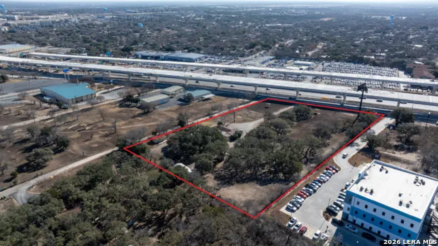 12995 Interstate 35 Live Oak, TX 78233