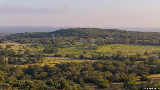 552+/- ACRES Robinson Rd Johnson City, TX 78636