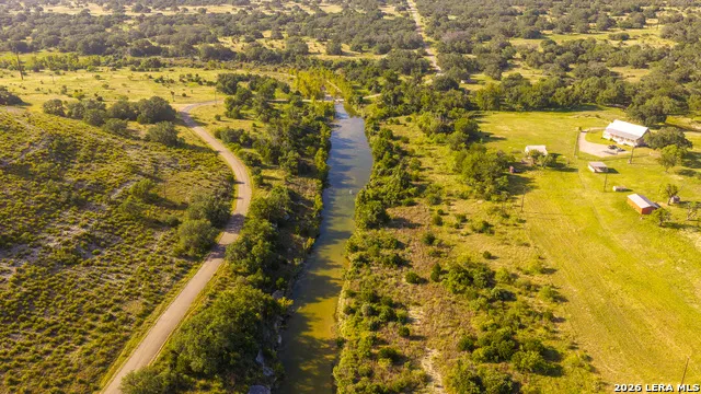 552+/- ACRES Robinson Rd Johnson City, TX 78636