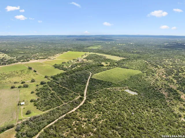 532 COUNTY ROAD 3401 Hondo, TX 78861