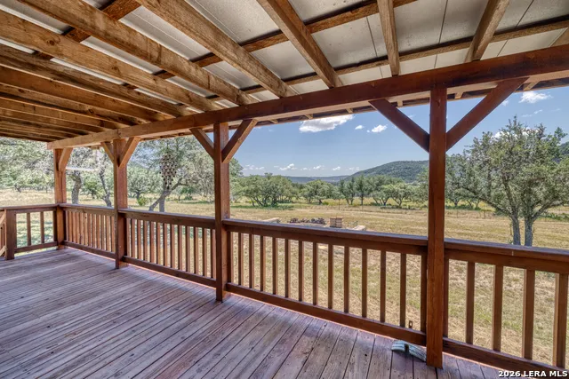 2242 Patterson Creek Rd Leakey, TX 78873