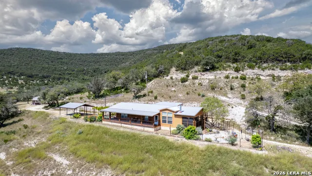 2242 Patterson Creek Rd Leakey, TX 78873