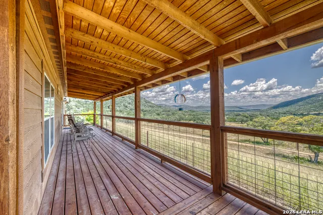 2242 Patterson Creek Rd Leakey, TX 78873