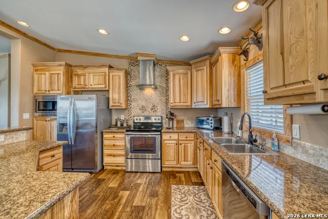 2242 Patterson Creek Rd Leakey, TX 78873