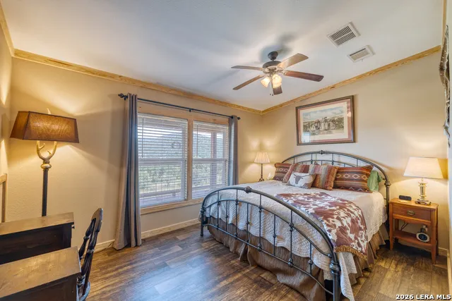 2242 Patterson Creek Rd Leakey, TX 78873