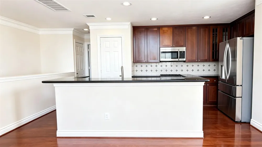 3411 Clearview Circle Houston, TX 77025