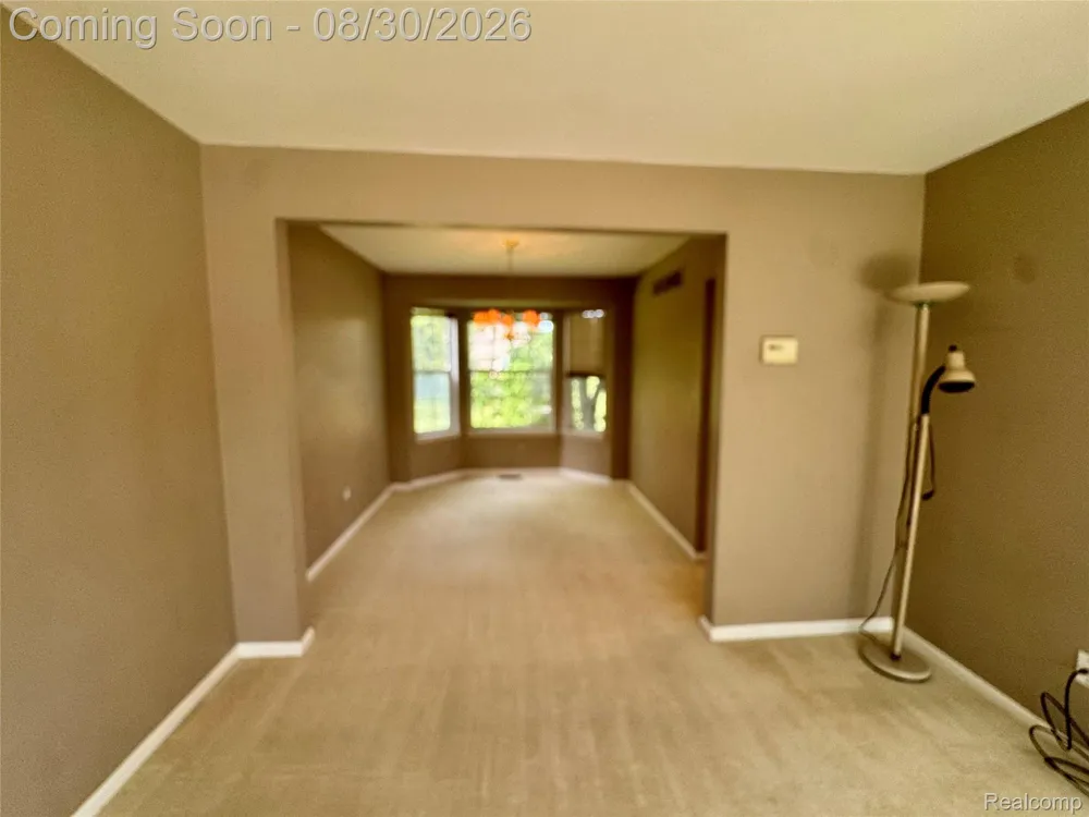 3621 Weeburn Ann Arbor City, MI 48108