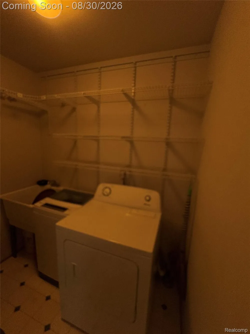 3621 Weeburn Ann Arbor City, MI 48108