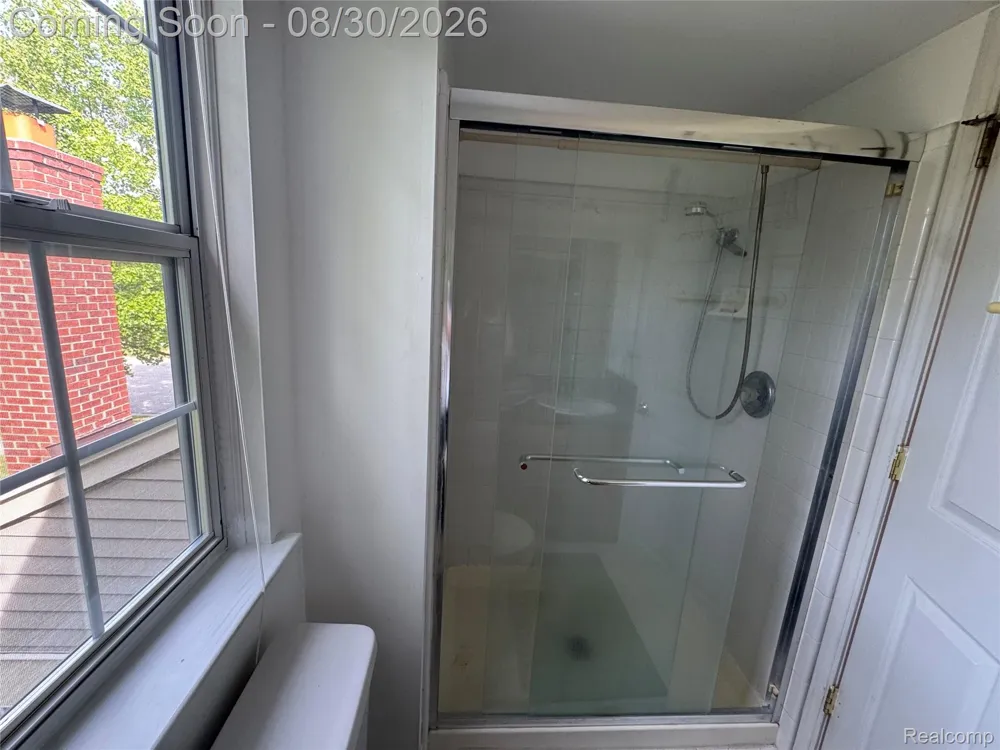 3621 Weeburn Ann Arbor City, MI 48108