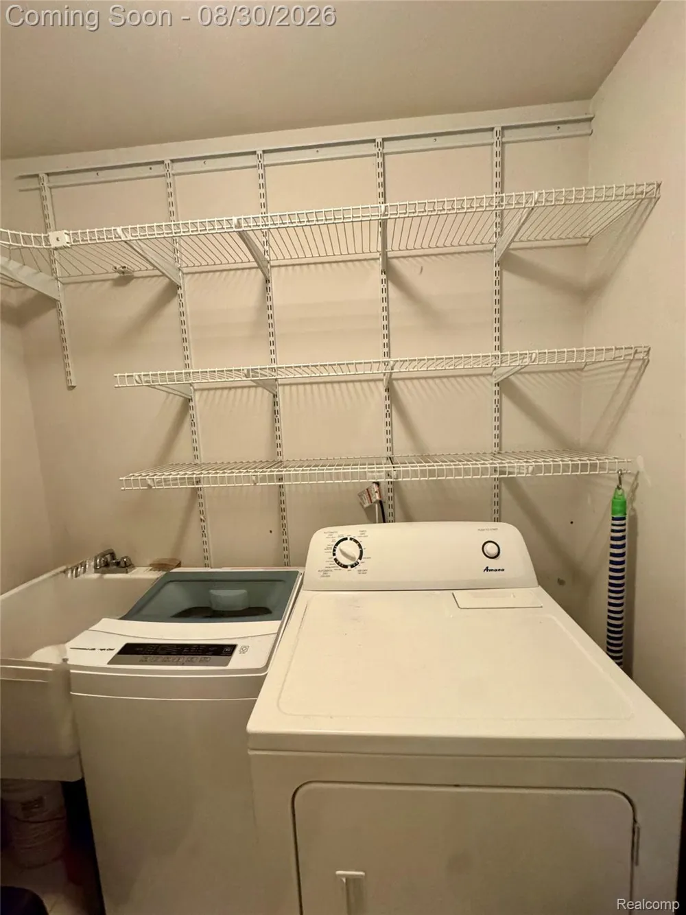 3621 Weeburn Ann Arbor City, MI 48108